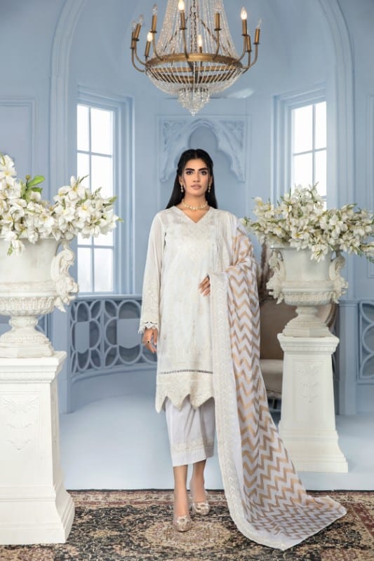 JOHRA Cotrai Lawn Collection with

Digital Printed Chiffon Duppatta