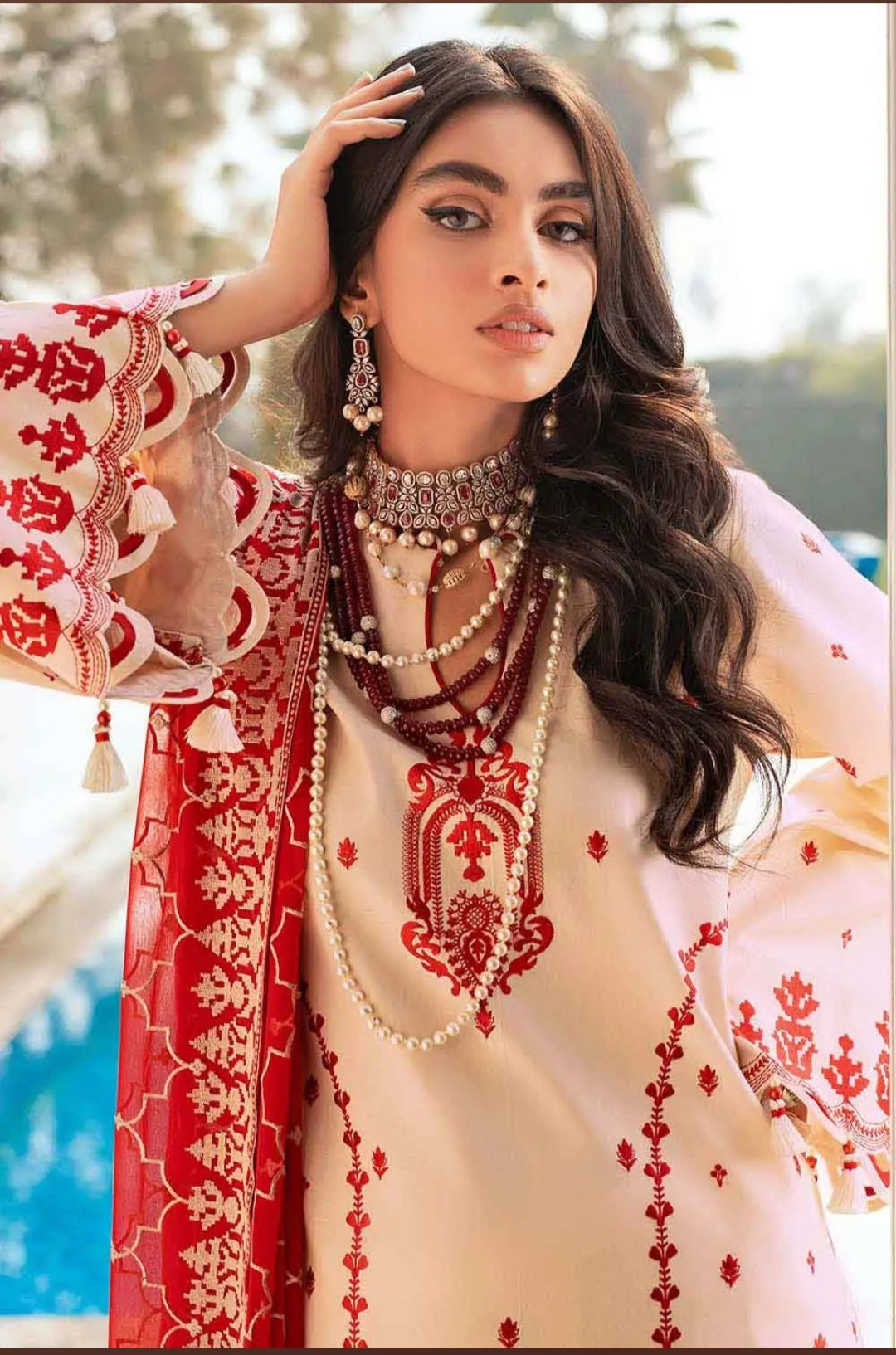 Gul Ahmed 3PC Embroidered Lawn Unstitched Suit With Embroidered Chiffon Dupatta