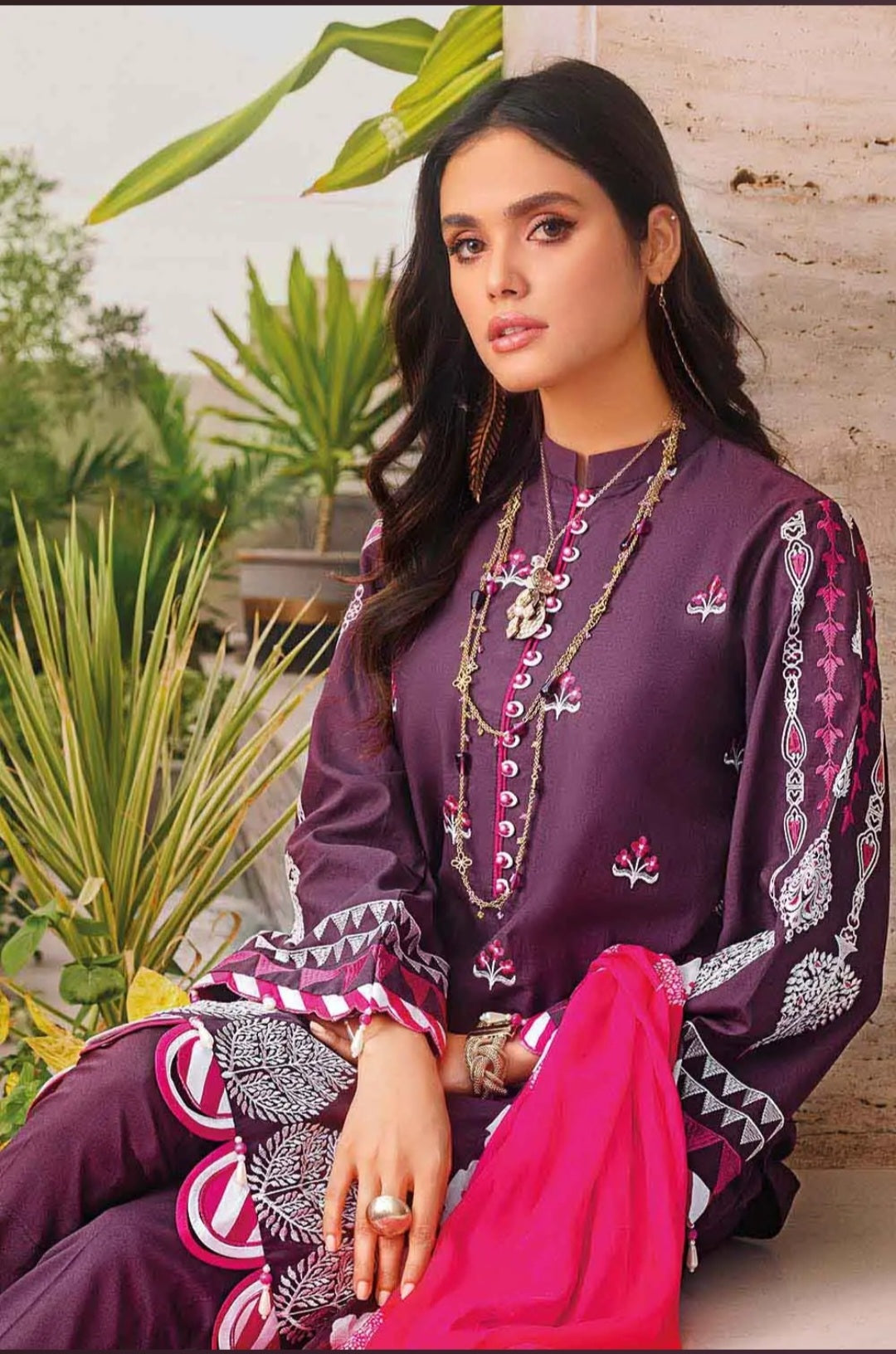 Gul Ahmed 3PC Tissue Silk Dupatta With Unstitched Lawn Suit