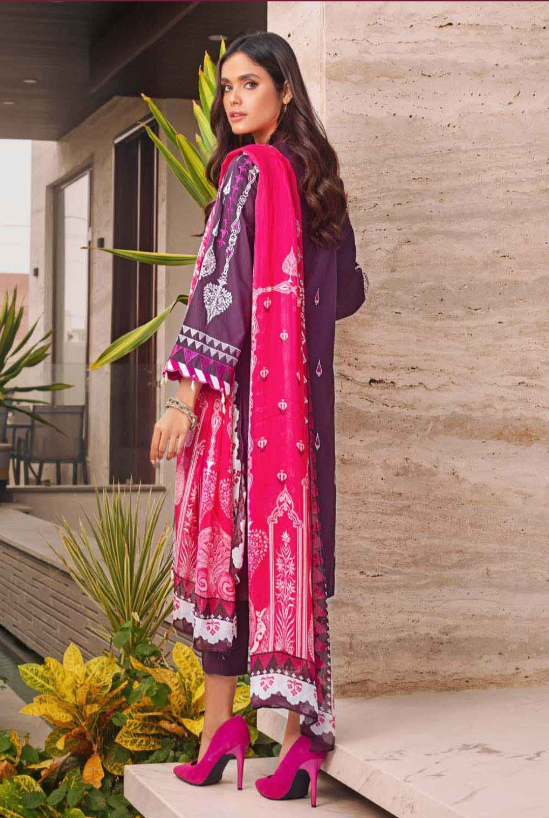 Gul Ahmed 3PC Tissue Silk Dupatta With Unstitched Lawn Suit