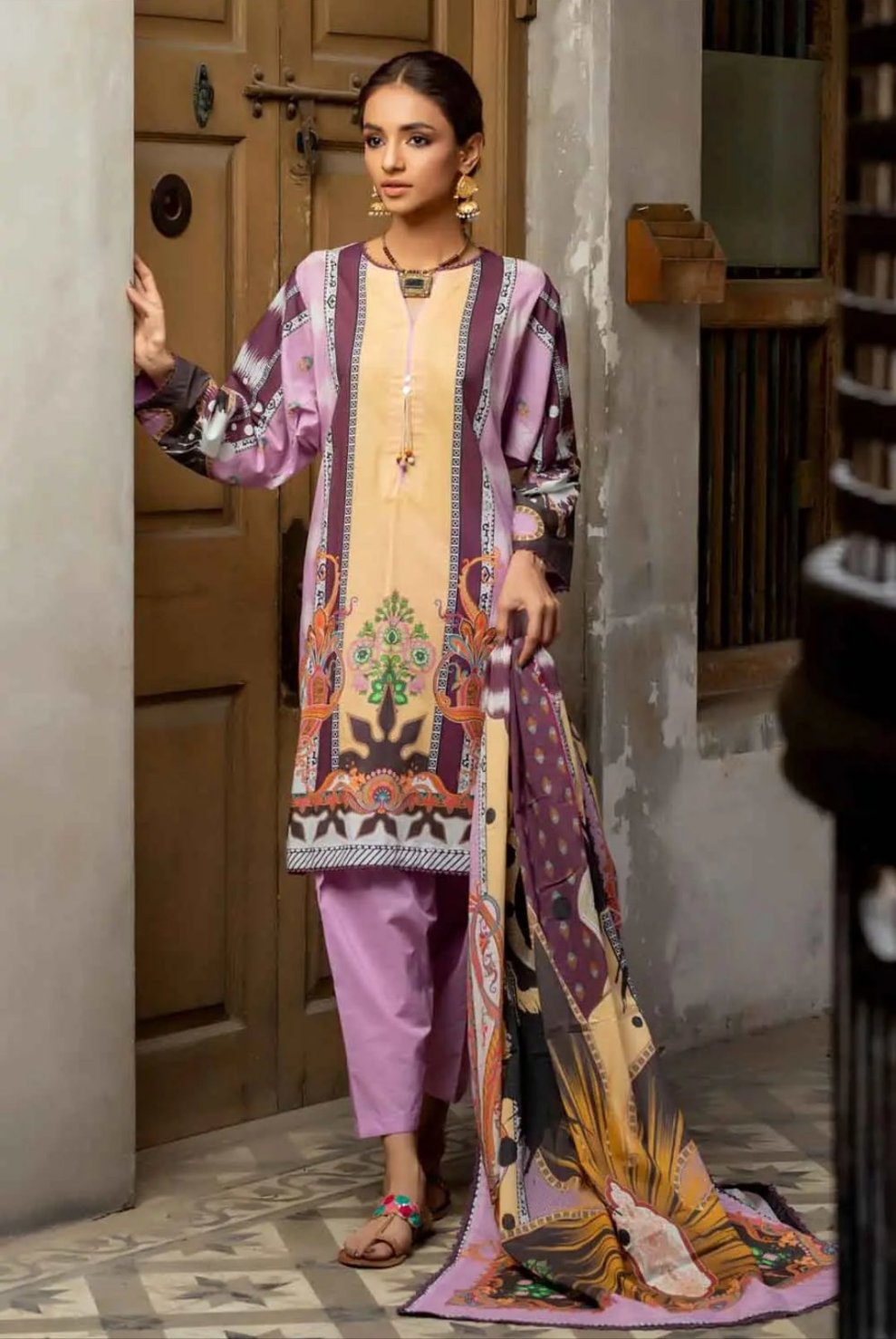 Gul Ahmed 3PC Unstitched Printed Lawn Suit