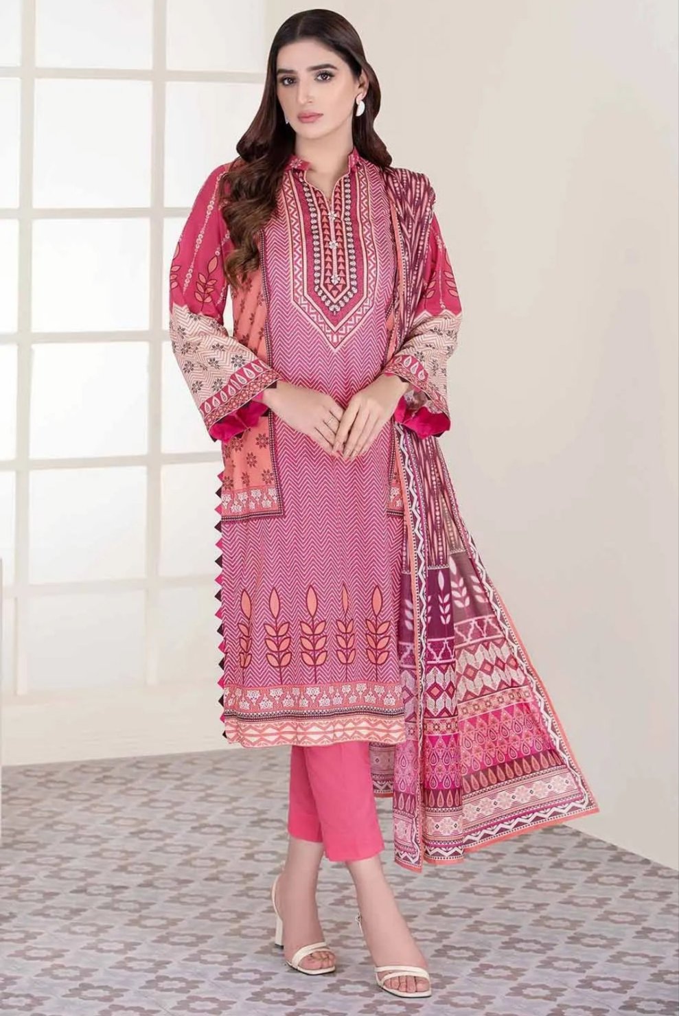 Gul Ahmed 3PC Unstitched Printed Lawn Suit