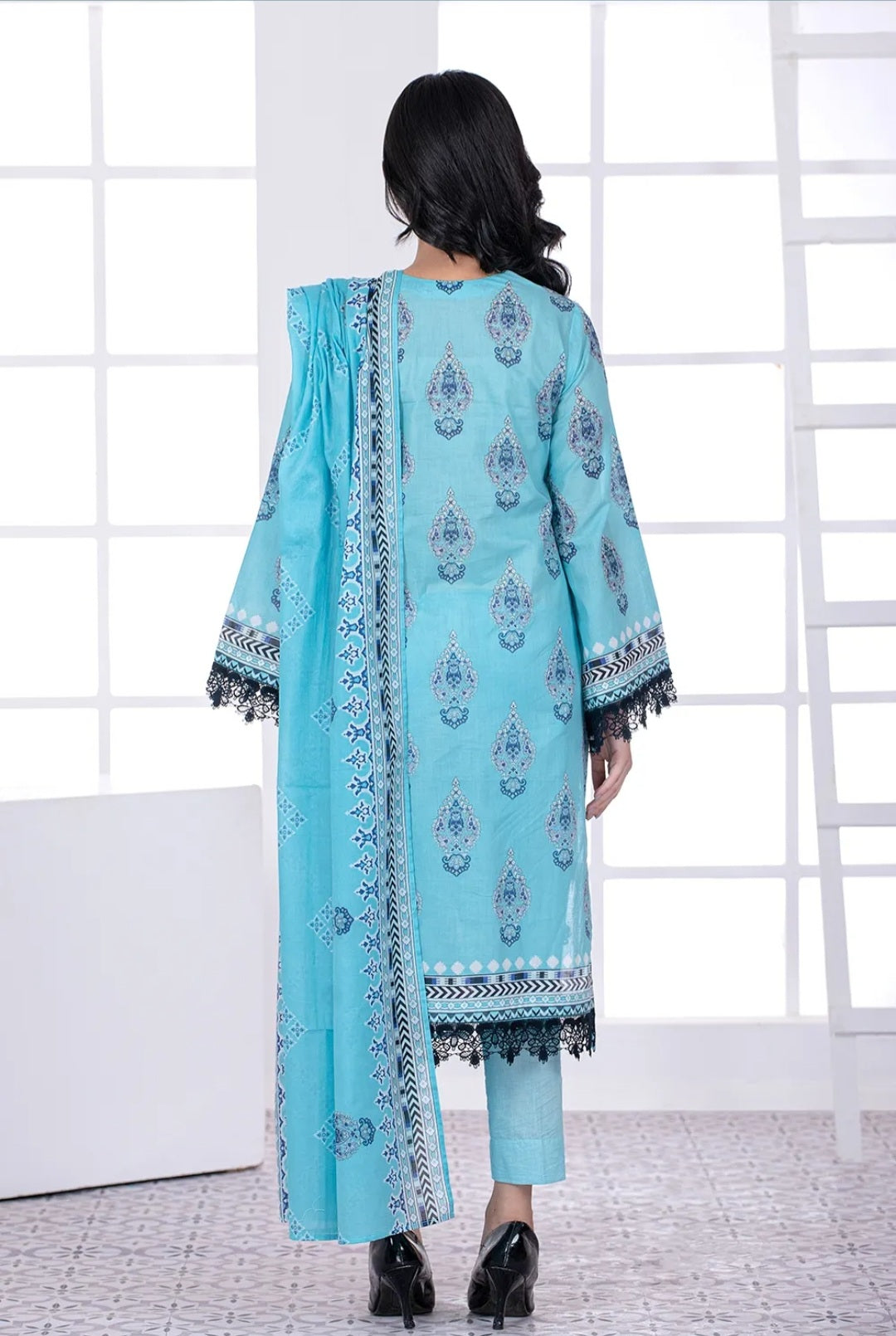 Gul Ahmed 3PC Unstitched Printed Lawn Suit