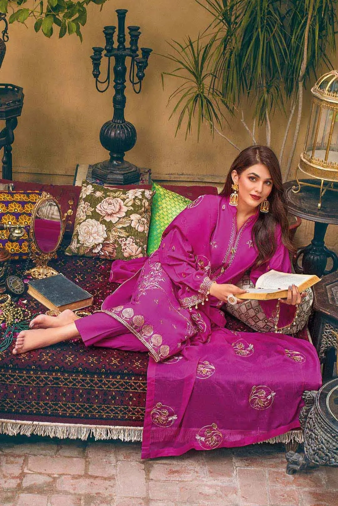 Gul Ahmed 3PC Sequins Embroidered Lawn Unstitched Suit With Embroidered Chiffon Dupatta