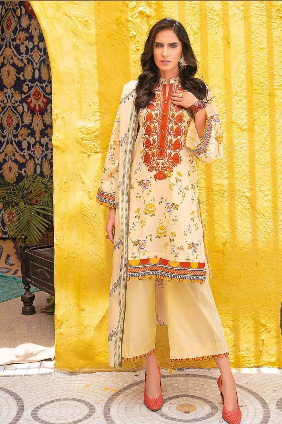 Gul Ahmed 3PC Lawn Unstitched Digital Printed and Embroidered Suit