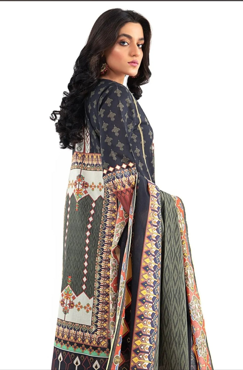 Gul Ahmed 3PC Unstitched Lawn Printed Suit