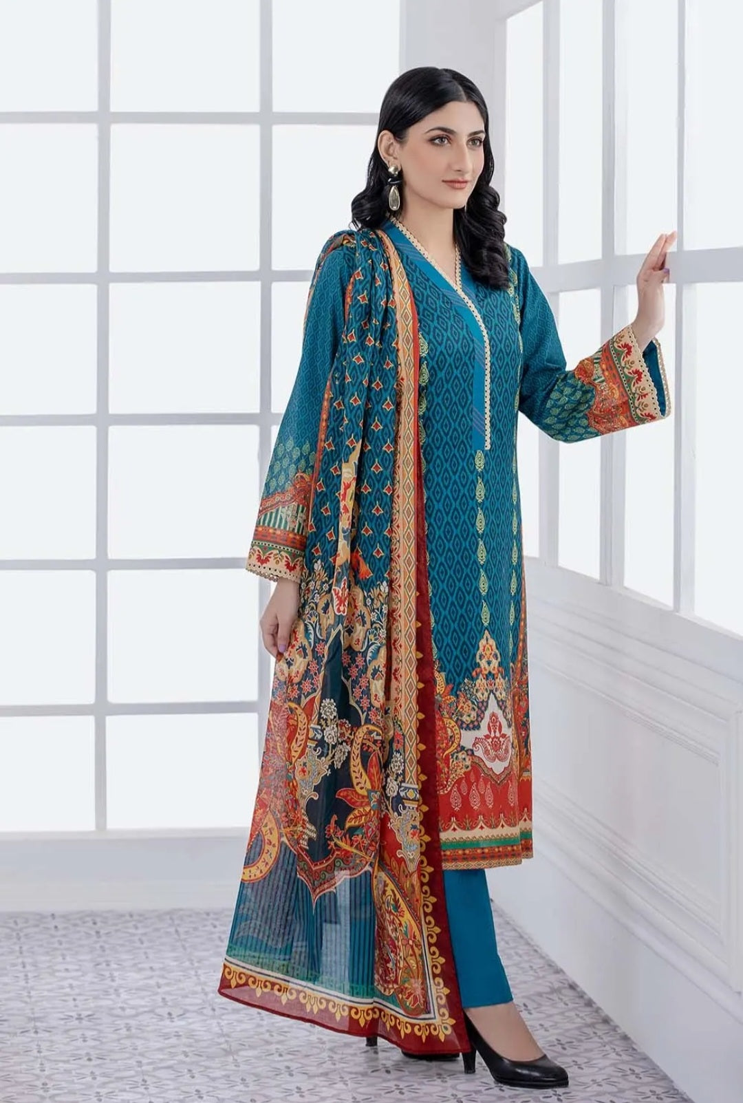 Gul Ahmed 3PC Unstitched Printed Lawn Suit