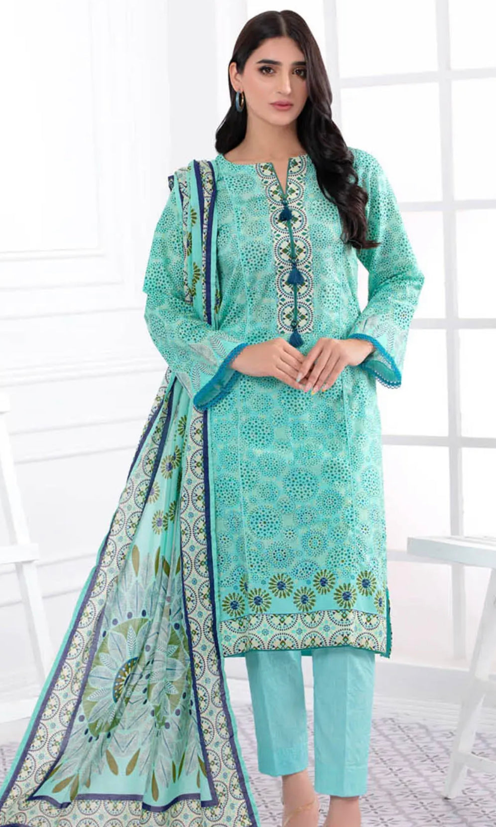 Gul Ahmed 3PC Unstitched Printed Lawn Suit CLP-22066 B