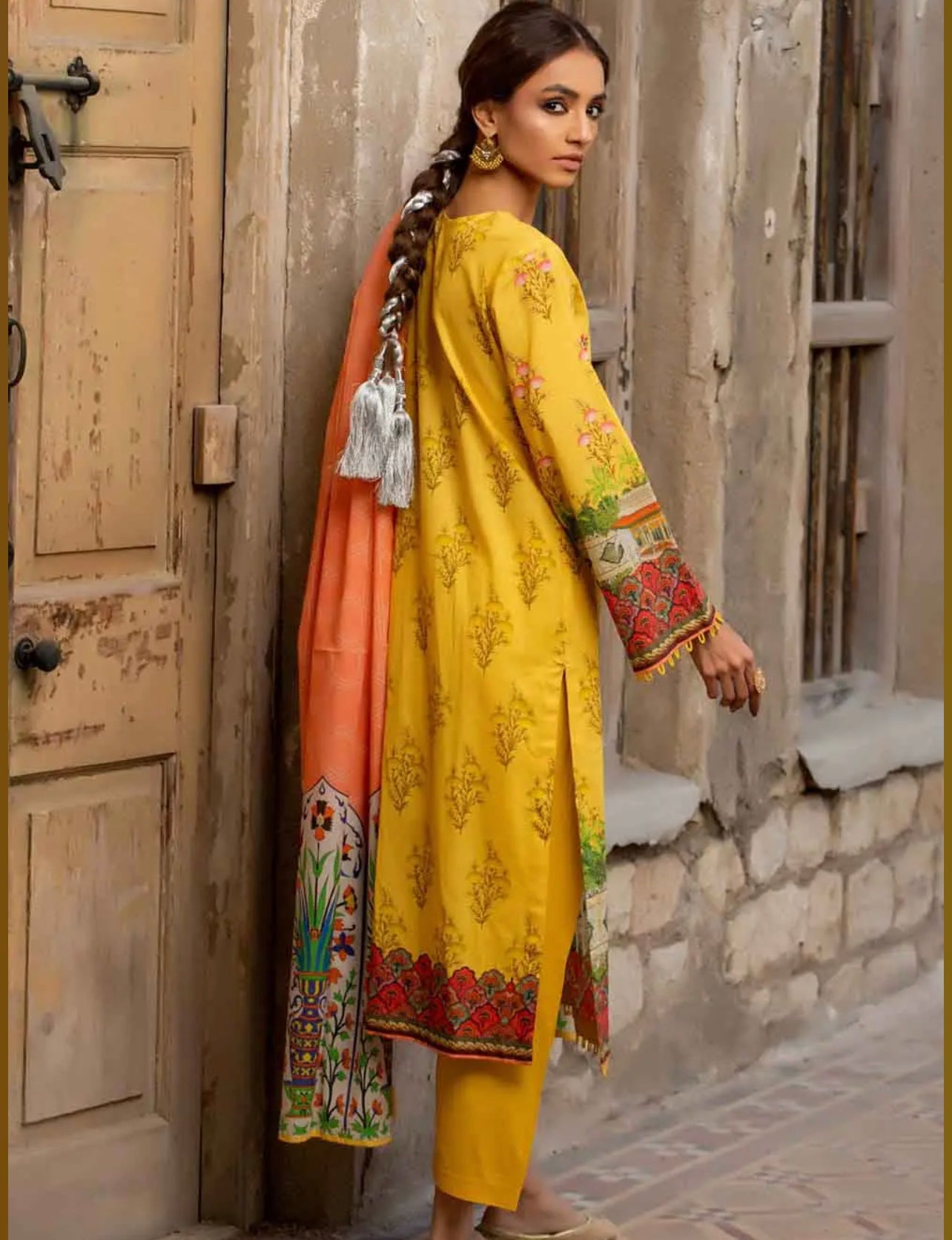 Gul Ahmed 3PC Unstitched Printed Lawn Suit