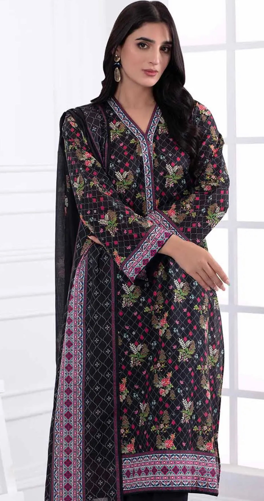 Gul Ahmed 3PC Unstitched Printed Lawn Suit