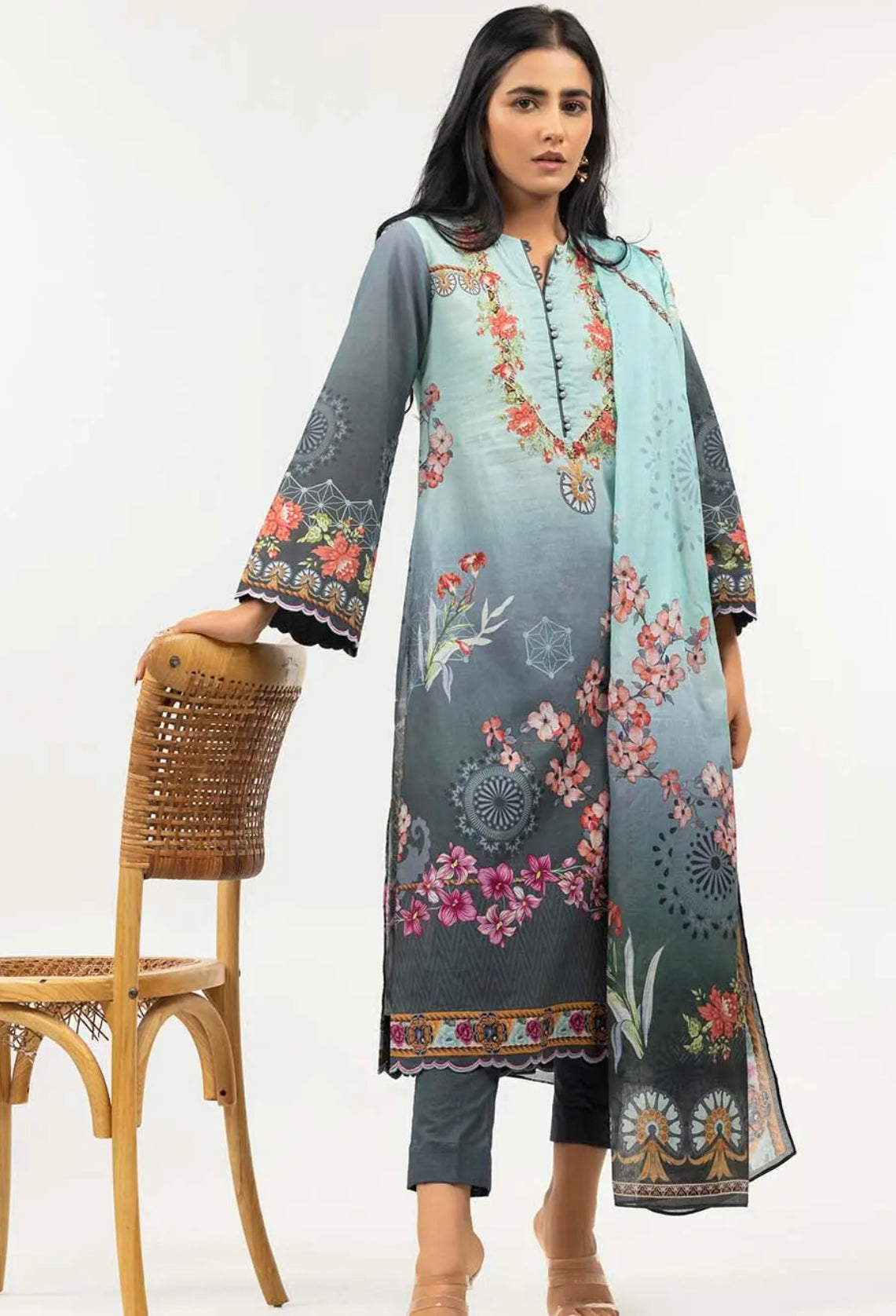 Gul Ahmed 3PC Unstitched Printed Lawn Suit CLP-22057