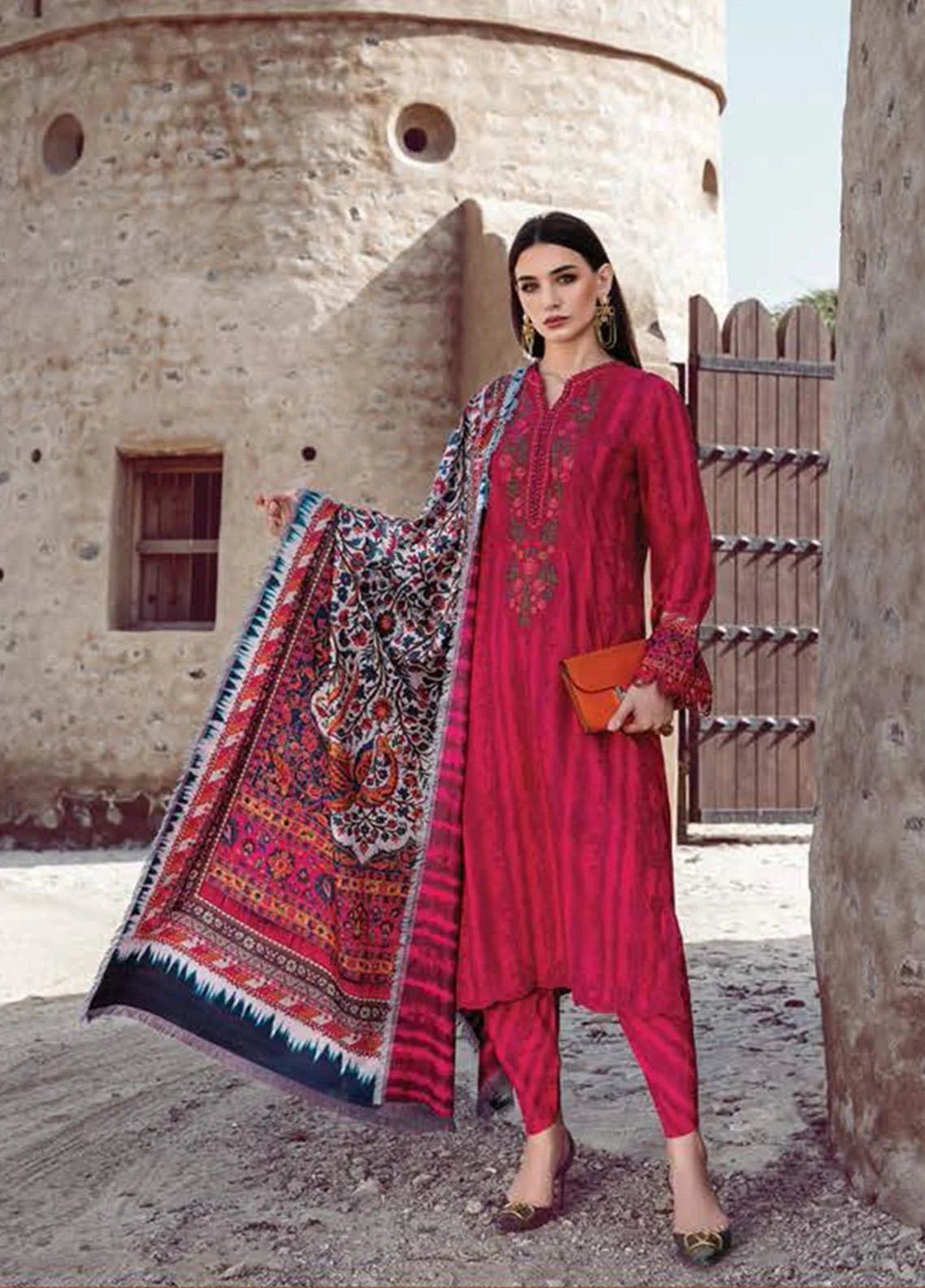 Desert Rose by Maria B Printed Cambric Suits Unstitched 3 Piece MB22DR MPT-1502-A - Winter Collection